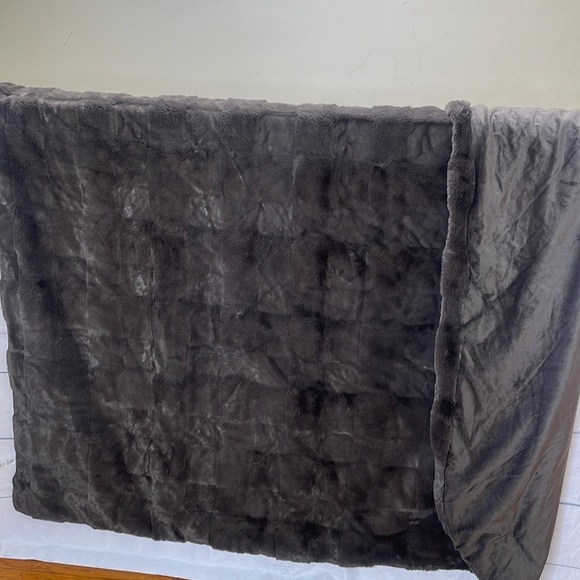 Berkshire Dark Brown Throw Blanket - Picture 6 of 11